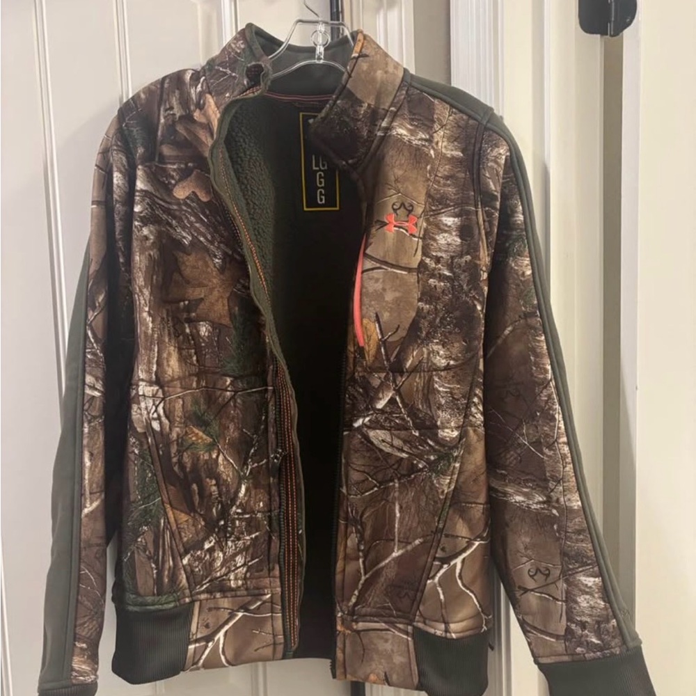 Under Armour Women's Camouflage Utility Jacket